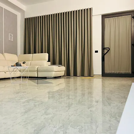 Tanza In Vetrina 2024 Holiday home