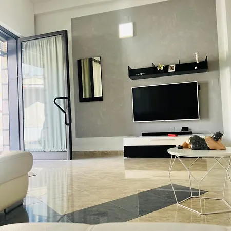 Tanza In Vetrina 2024 Holiday home